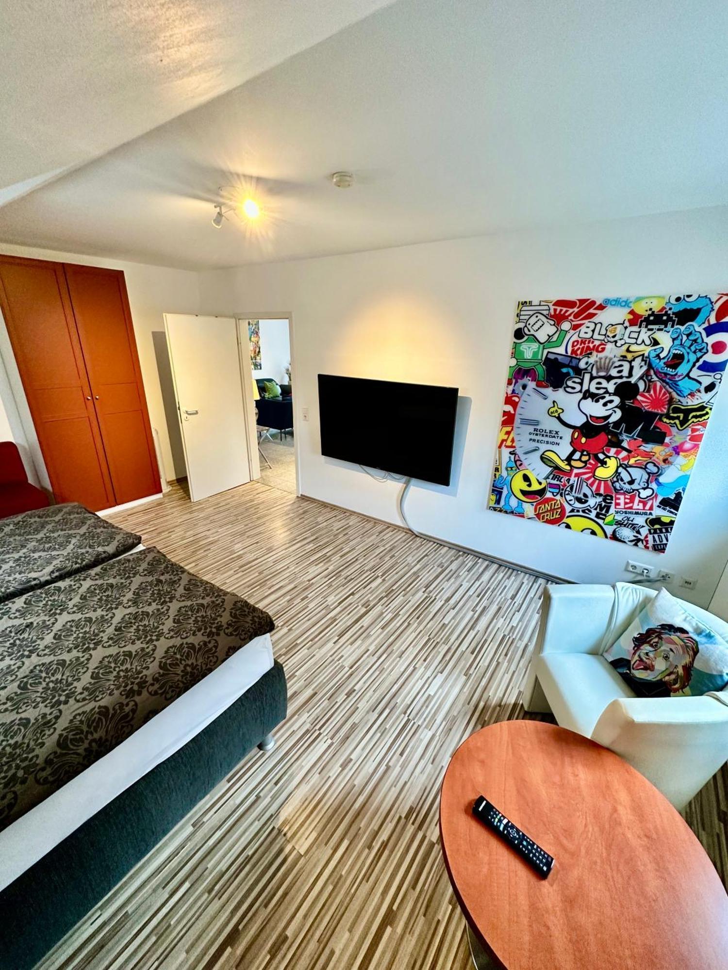 Zwei Ferienwohnungen Anker Max 5 Personen & Leuchtturm Max 4 Personen, Direkt In Steinhude Scheunenviertel, Balkon, Wlan , Privater Parkplatz, Wallbox Exterior foto