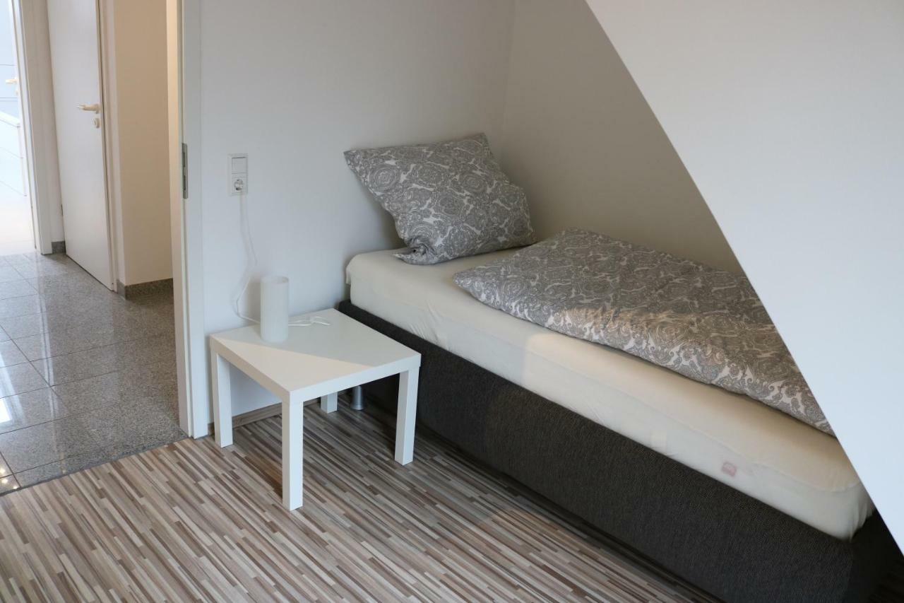 Zwei Ferienwohnungen Anker Max 5 Personen & Leuchtturm Max 4 Personen, Direkt In Steinhude Scheunenviertel, Balkon, Wlan , Privater Parkplatz, Wallbox Exterior foto