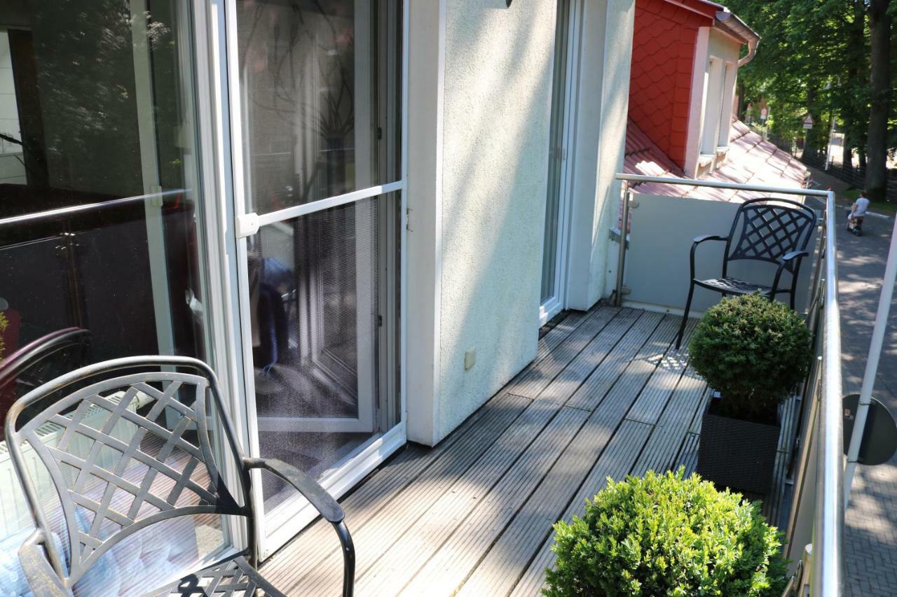 Zwei Ferienwohnungen Anker Max 5 Personen & Leuchtturm Max 4 Personen, Direkt In Steinhude Scheunenviertel, Balkon, Wlan , Privater Parkplatz, Wallbox Exterior foto