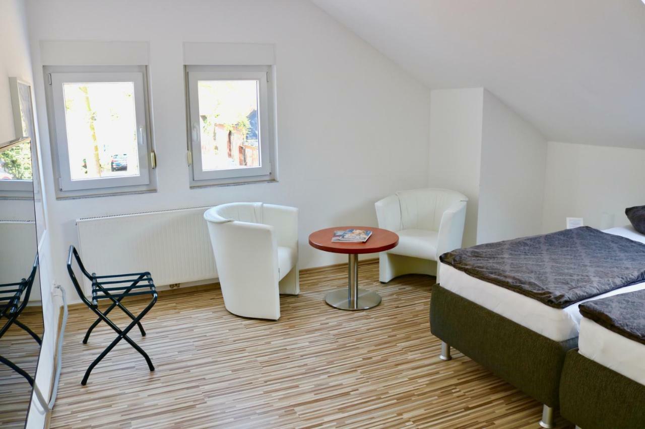 Zwei Ferienwohnungen Anker Max 5 Personen & Leuchtturm Max 4 Personen, Direkt In Steinhude Scheunenviertel, Balkon, Wlan , Privater Parkplatz, Wallbox Exterior foto
