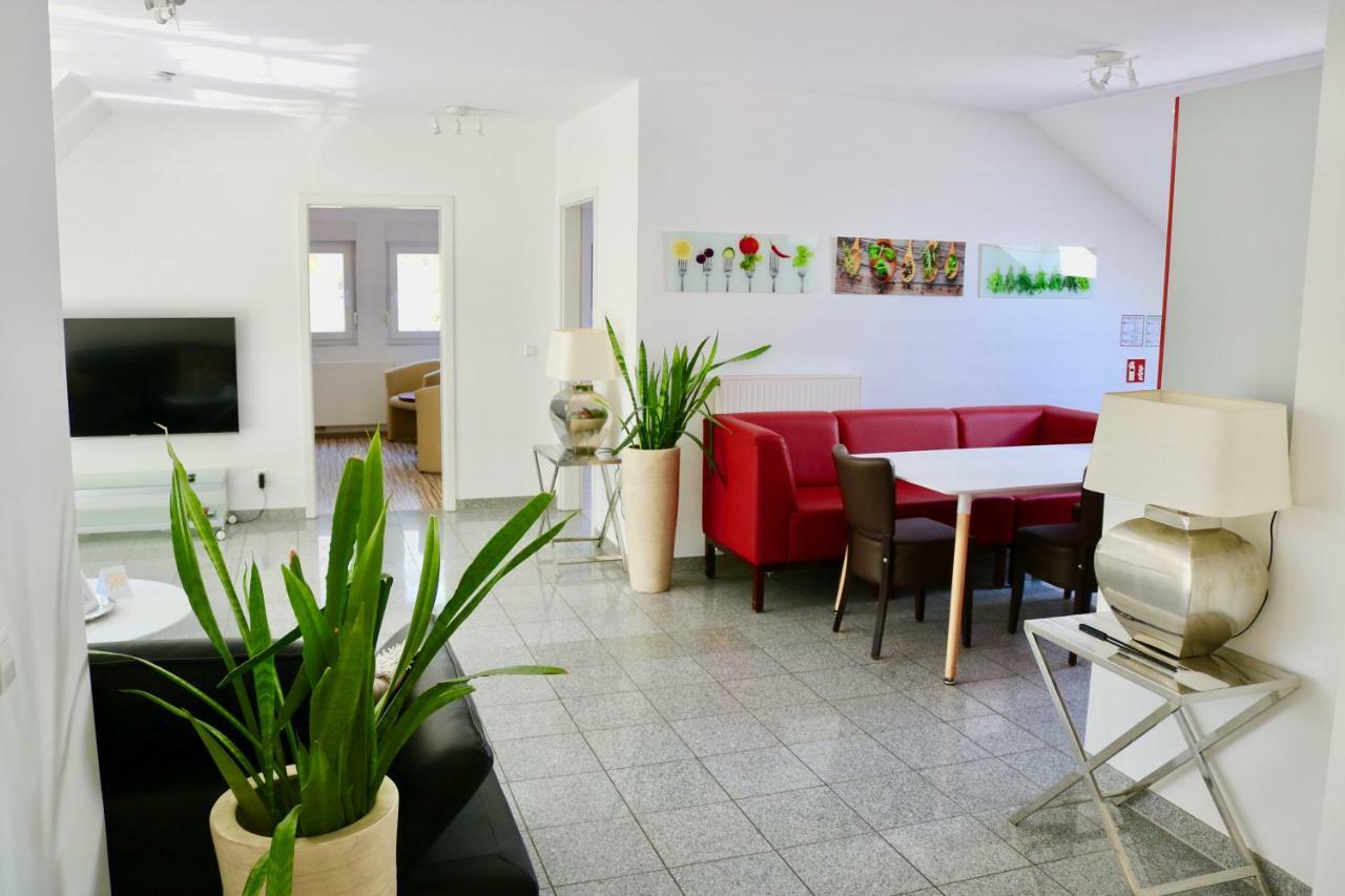 Zwei Ferienwohnungen Anker Max 5 Personen & Leuchtturm Max 4 Personen, Direkt In Steinhude Scheunenviertel, Balkon, Wlan , Privater Parkplatz, Wallbox Exterior foto